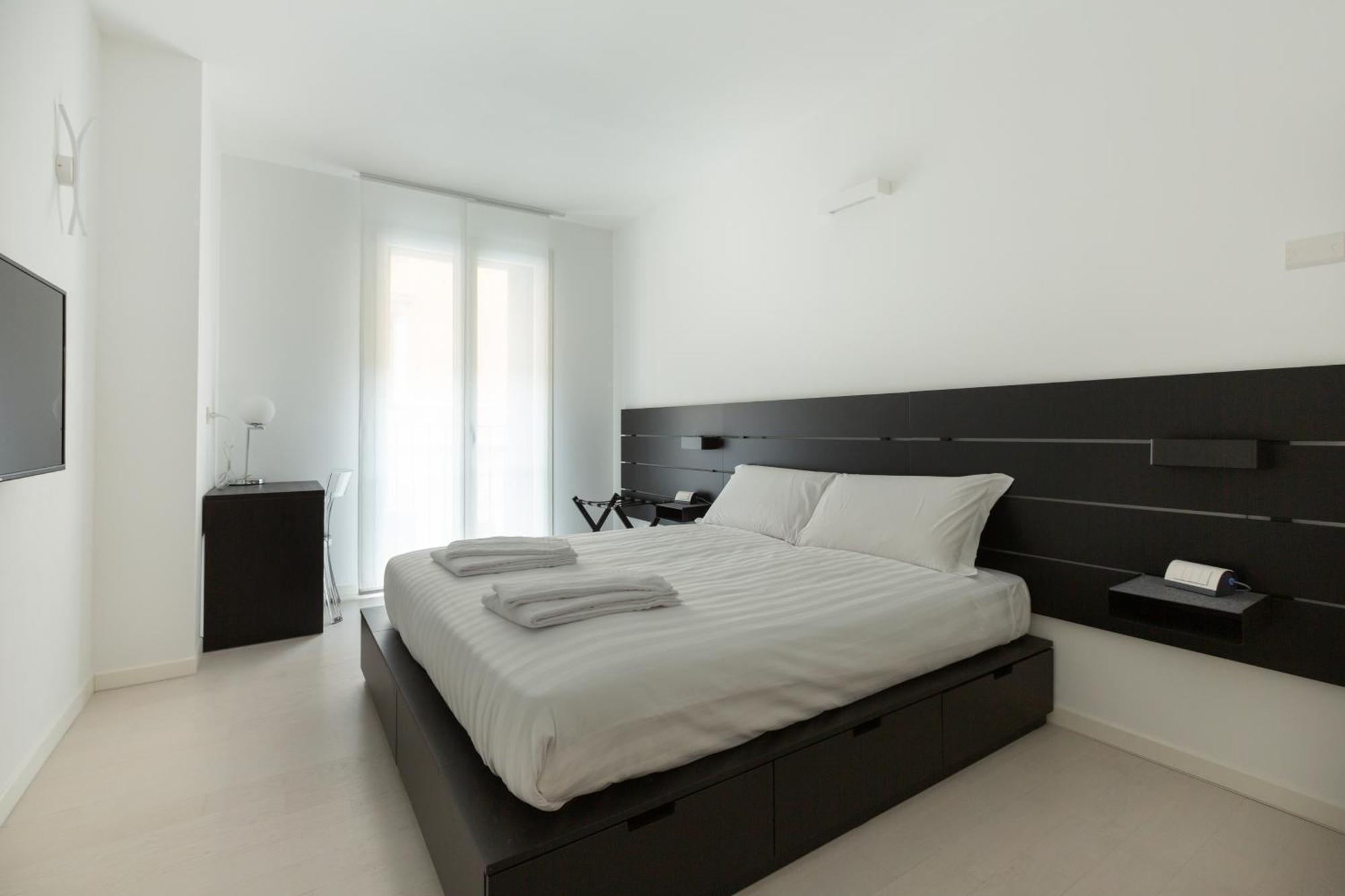 Porta Nuova Bright And Roomy Flat Milan Exterior photo