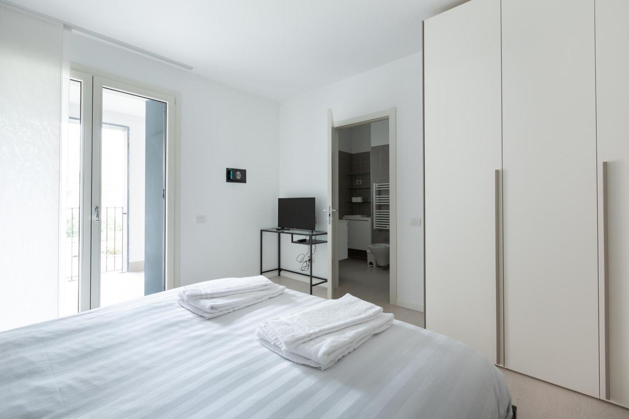 Porta Nuova Bright And Roomy Flat Milan Exterior photo