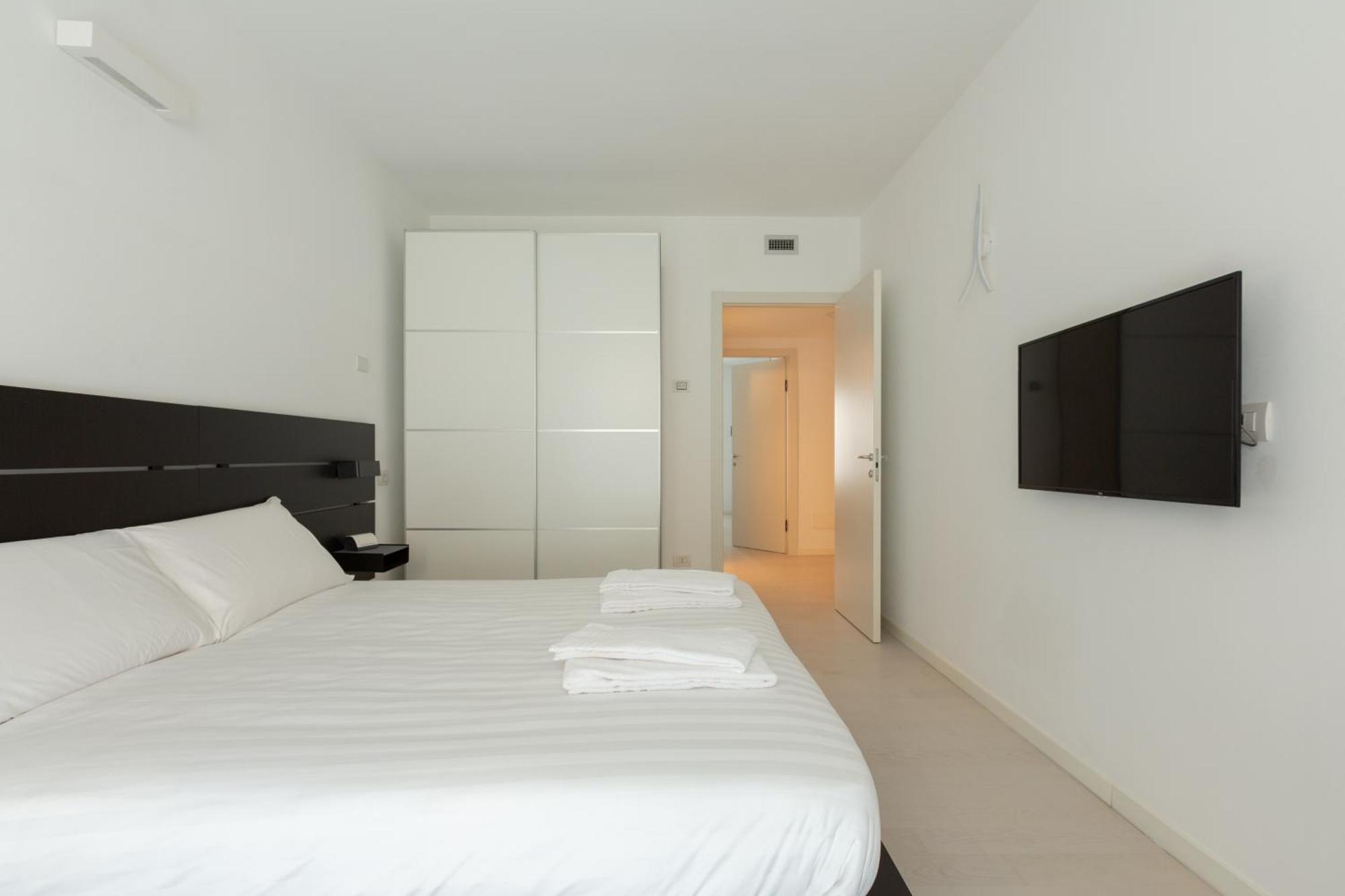 Porta Nuova Bright And Roomy Flat Milan Exterior photo